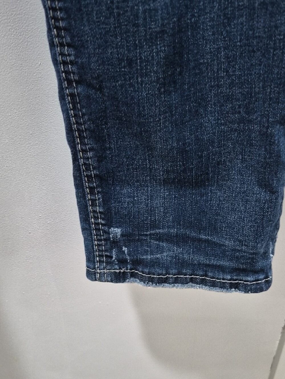 Silver Jeans Blue Denim Jeans - Picture 10 of 14